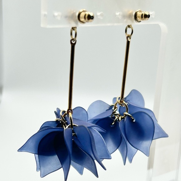 Gold and Blue Floral Dangle Earrings with Layered Design - Picture 2 of 4